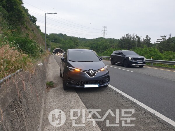 사고 당시 르노 조에 전기자동차. ⓒ 제보자