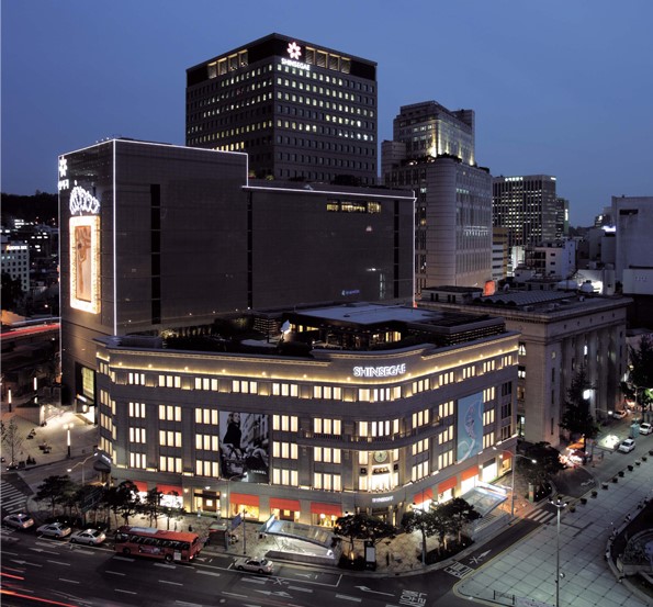 신세계백화점 본점 전경. ⓒ 뉴시스