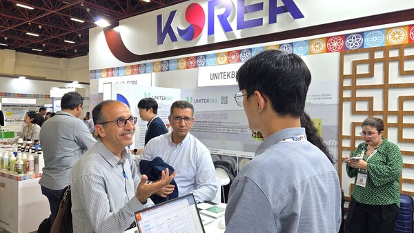 농림축산식품부와 한국농어촌공사는 이달 21일까지 개최된 '2025 튀르키예 안탈리아 농업박람회'에서 농기자재 기업 20개 사와 업무협약을 체결했다. ⓒ농어촌공사