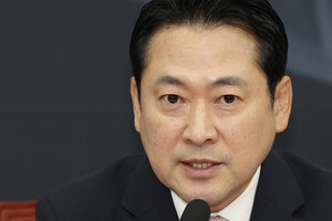 아스팔트색 옅어진 <b>장동혁</b>…전대 청구서 날아올까